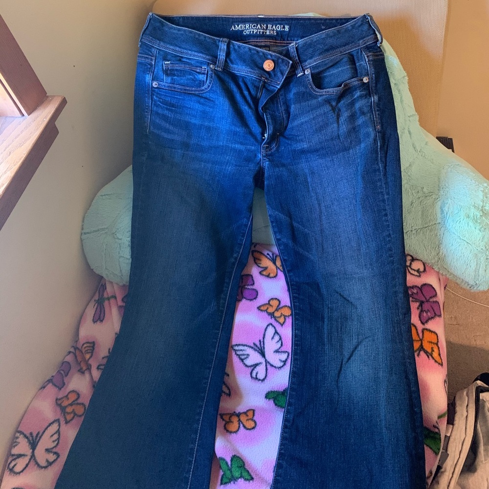American Eagle skinny jeans